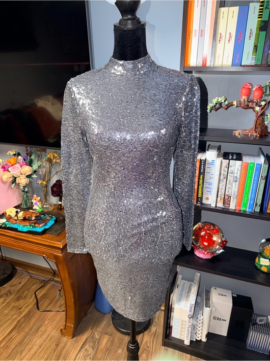 B Darlin Dresses & Skirts - B Darlin Silver Sequin Long Sleeve Bodycon Dress